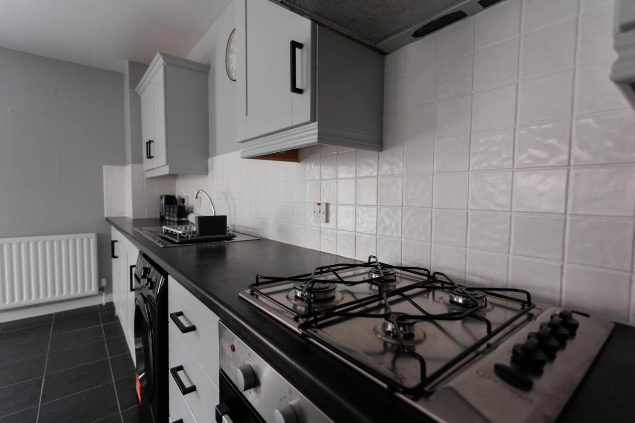 2 Bedroom Ground Floor Apartment Belfast Buitenkant foto