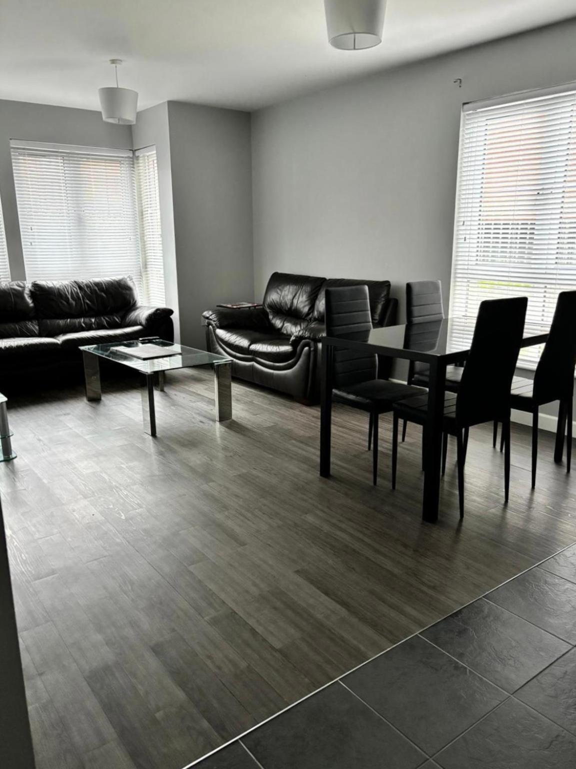 2 Bedroom Ground Floor Apartment Belfast Buitenkant foto